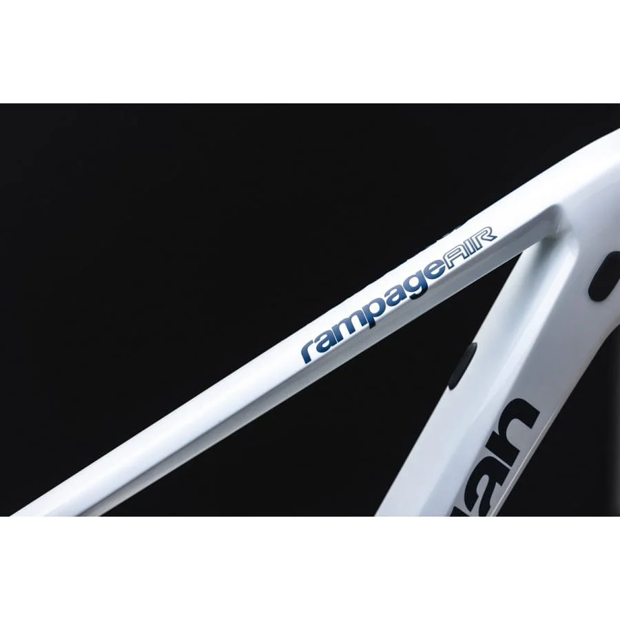 Bicicleta Lee Cougan Rampage 428 LC Color L – Deore 12v – Microtech - Image 5