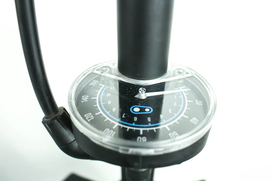 BOMBA DE PISO CRANKBROTHERS GEM NEGRA - Image 3