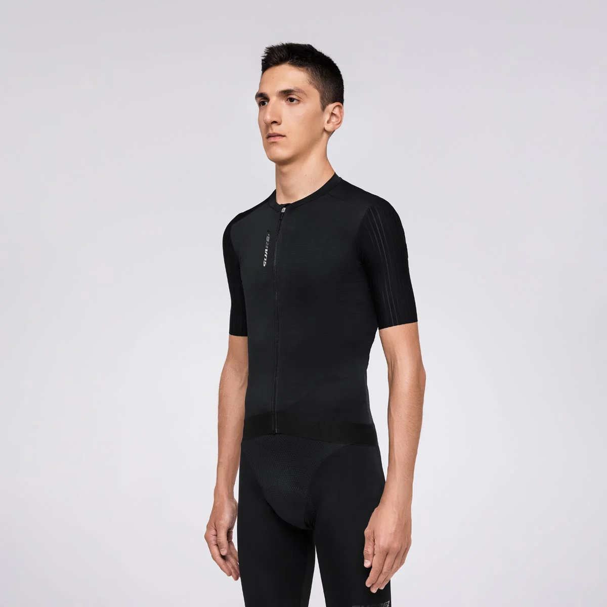 Jersey Manga Corta Performance Hombre (SHADE BLACK 2.4) - Image 3